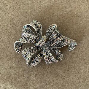 Premier Designs Silver Tone Crystal Ribbon Bow Brooch